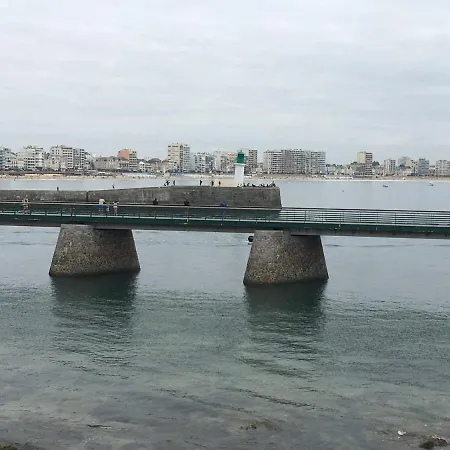 Spacieux Et Lumineux Avec Grand Garage 公寓 *